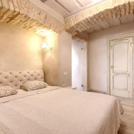 Historical Apartments X Free Parking Self Check In 24X7 By H&H VNO Esterno foto