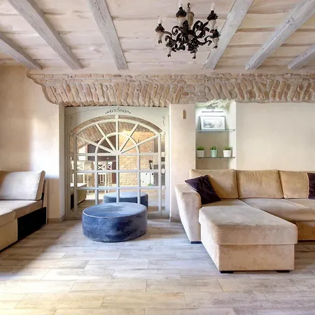 Historical Apartments X Free Parking Self Check In 24X7 By H&H VNO Esterno foto